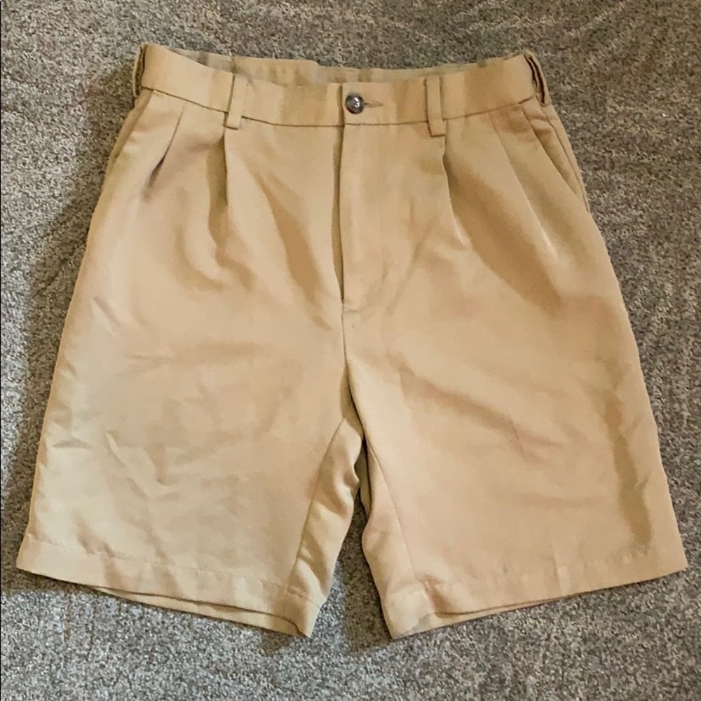 9” Tan Khaki shorts 30 waist